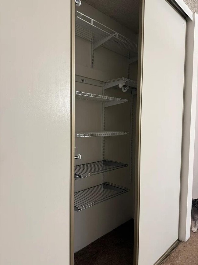 Building Photo - 288 Whitmore St