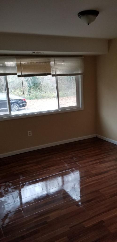 Building Photo - 17 Water St