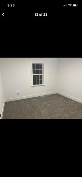 Building Photo - 203 Mill Creek Rd