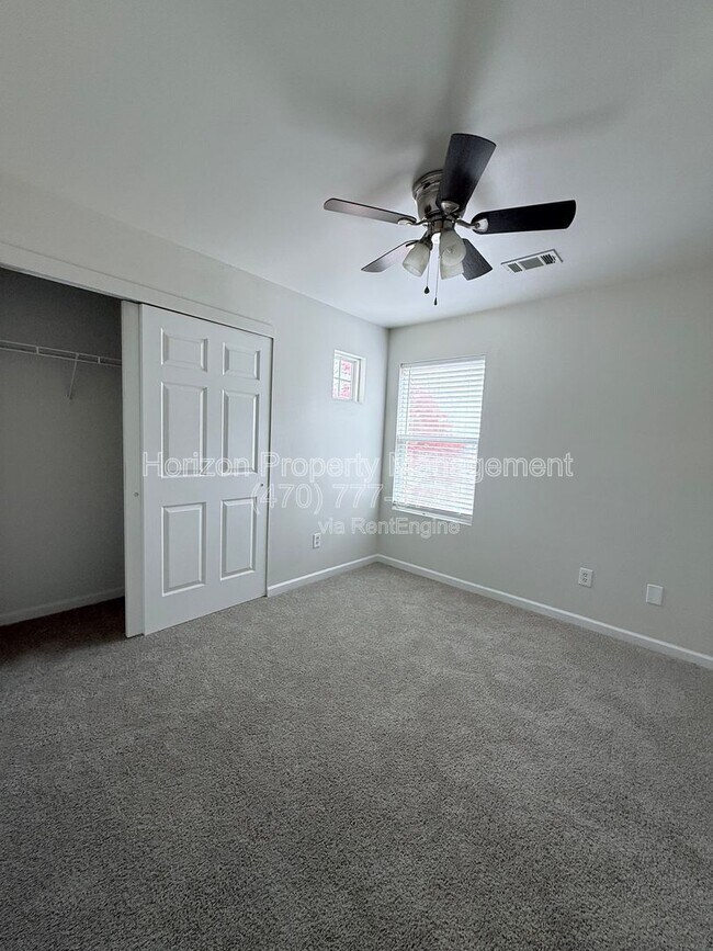 Building Photo - 6265 Smoke Ridge Ln