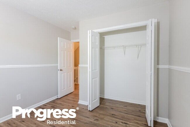Building Photo - 9231 Ratcliff Ct