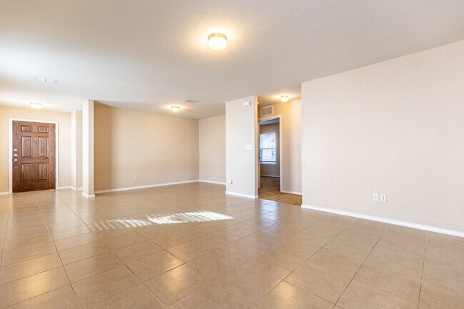 Building Photo - 11742 Silver Sky