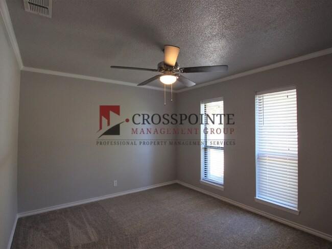 Building Photo - 2707 Patriot Dr