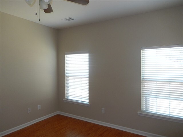 Building Photo - 2131 Appaloosa Way