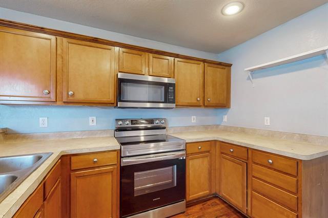 Building Photo - 10729 Kittering Trl