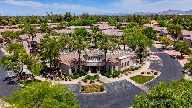 Building Photo - 11000 N 77th Pl