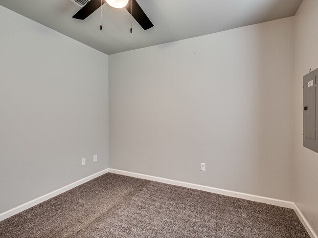 Building Photo - 5700 Campbell Creek Dr