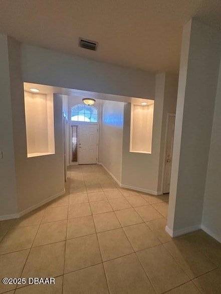 Building Photo - 6820 Stoneheath Ln