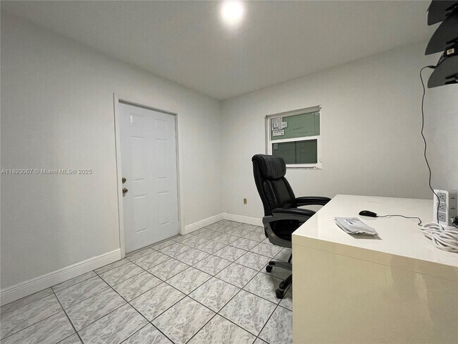 Building Photo - 15550 SW 308th St