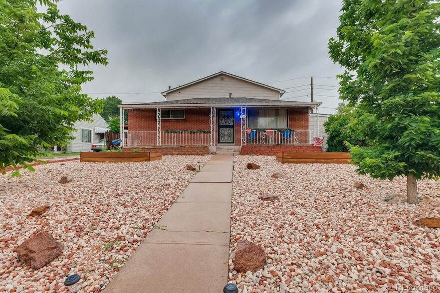 Building Photo - 2020 S Fox St
