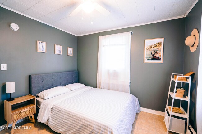 Building Photo - 13 Decatur Ave