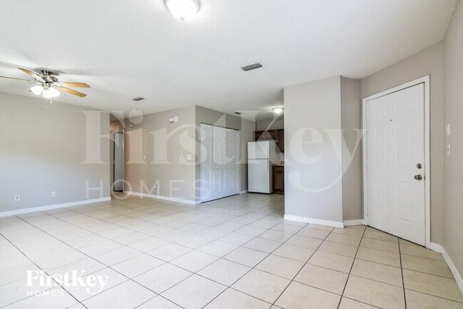 Building Photo - 3112 Gordon Ct
