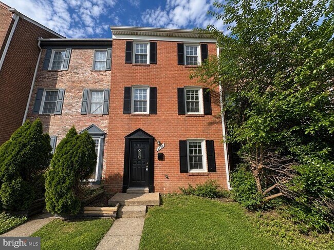 Building Photo - 2930 Wetherburn Ct