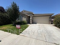 Building Photo - 918 W Sedona Ave