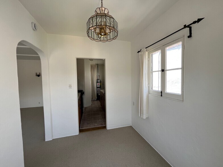 Dining nook and kitchen door - 1617 California Ave