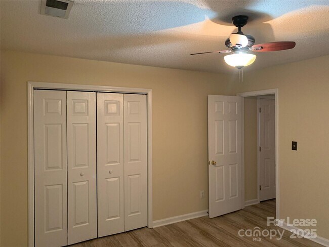 Building Photo - 4319 Wynborough Ln