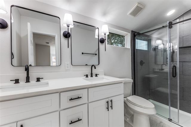 Building Photo - 2723 Gus Thomasson Rd