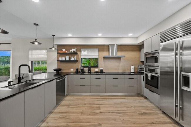 Building Photo - 2785 Polo Island Dr