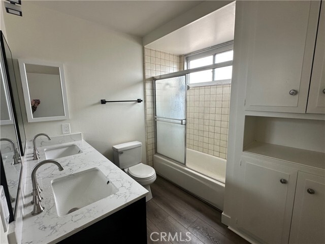 Building Photo - 468 Cliffwood Ave