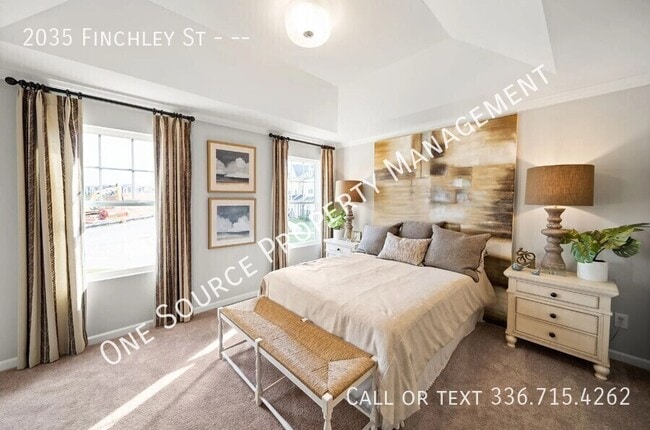 Building Photo - 2035 Finchley St