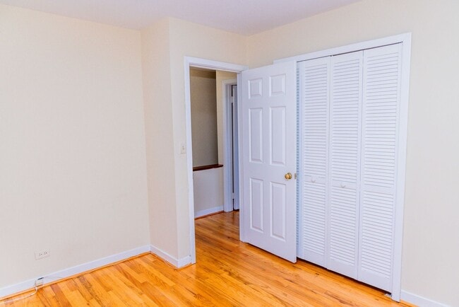 Building Photo - 1103 River Ct