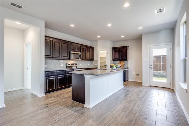 Building Photo - 3321 Celestial Ln