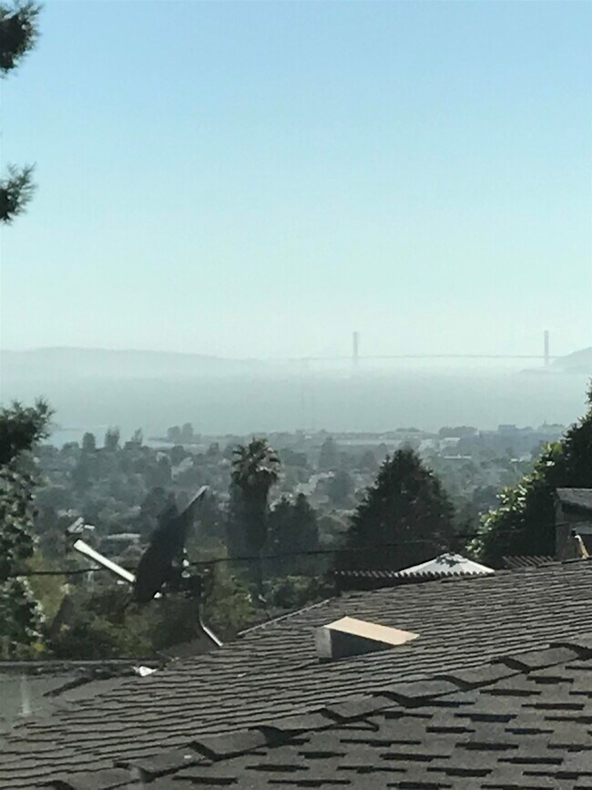 Building Photo - 7630 Terrace Dr