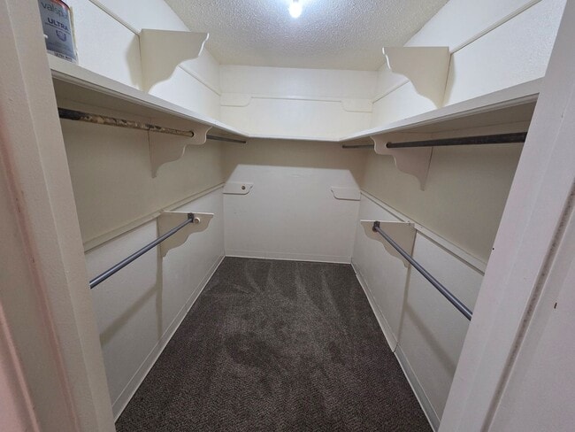 Building Photo - Adorable 3 Bed/2 Bath Paseo Village Townhome