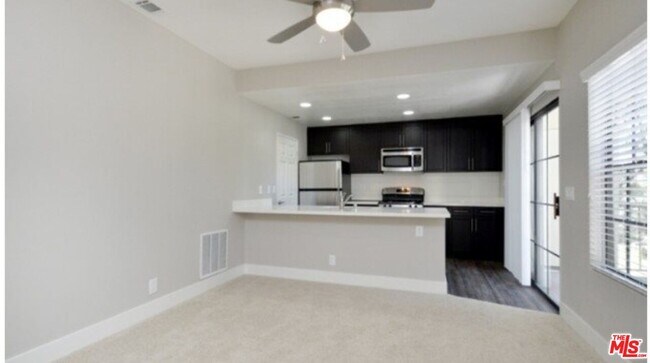 Building Photo - 973 Westcreek Ln