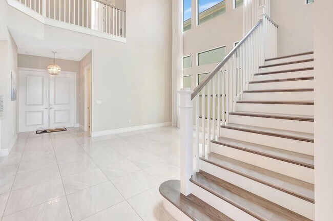 Building Photo - 16317 Cabernet Dr