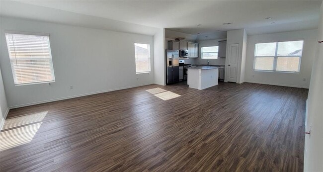 Building Photo - 5416 Bellissima Way
