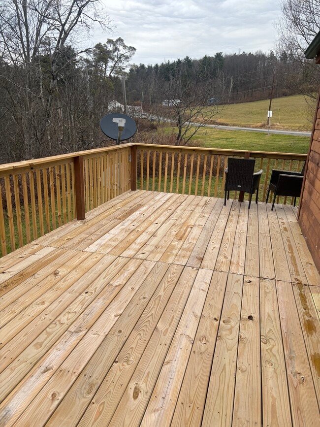 Building Photo - 11694 PA-3004