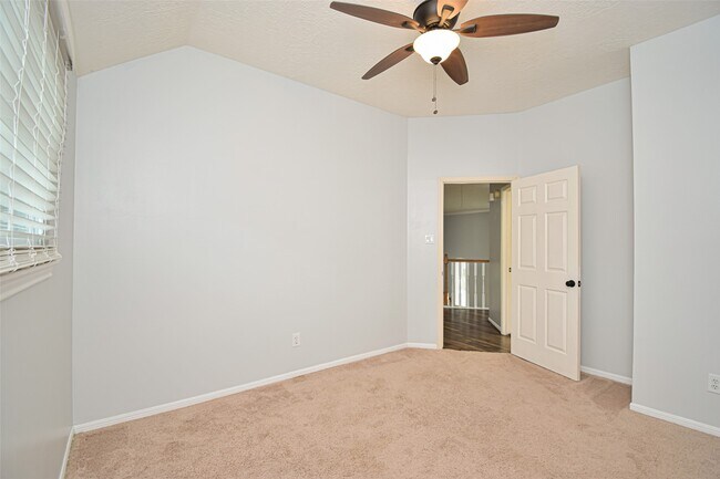 Building Photo - 12919 Bristol Berry Dr