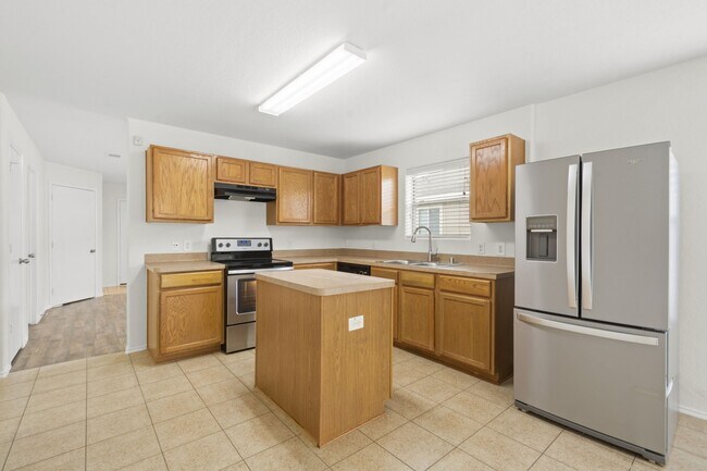Building Photo - 7910 Buffalo View Ln