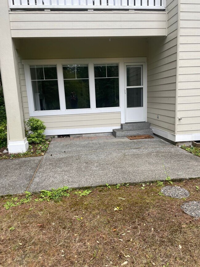 Building Photo - 2 Bed, 2 Bath Serene Waterfront Port Ludlow Condo For Rent!