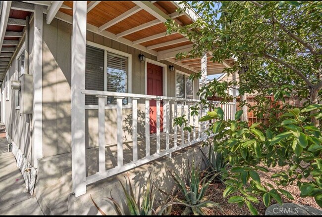 Building Photo - 936 Gonzales St