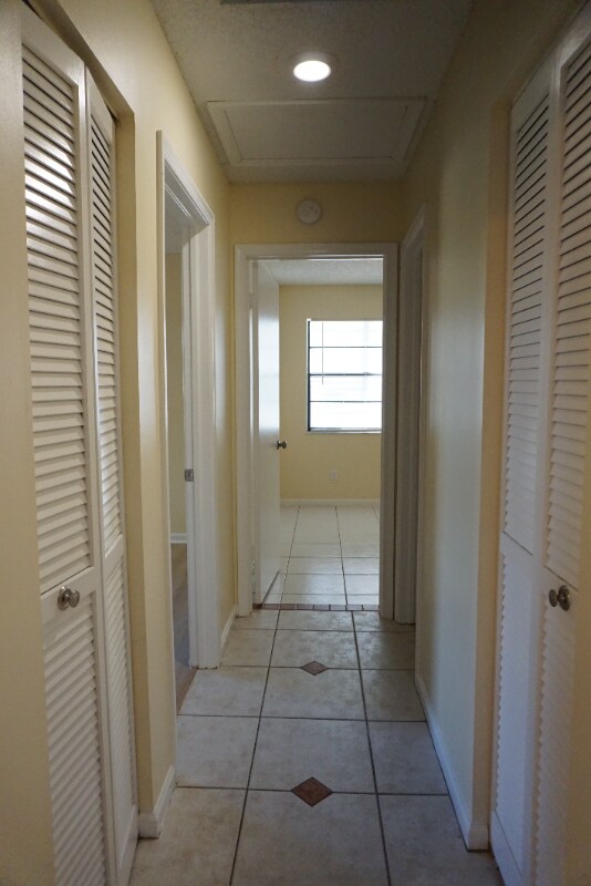 Building Photo - 8745 Satalite Terrace