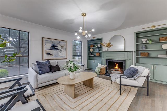 Building Photo - 5848 Kenwood Ave