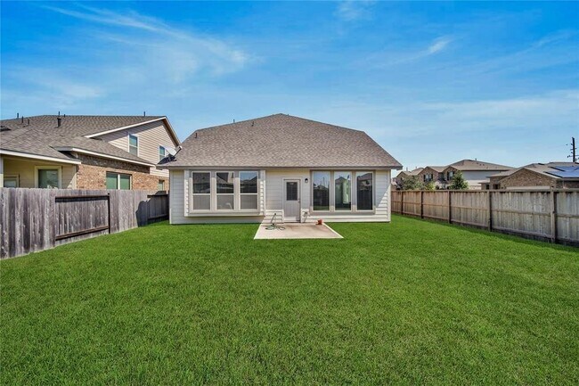 Building Photo - 5003 Brewcastle Ln