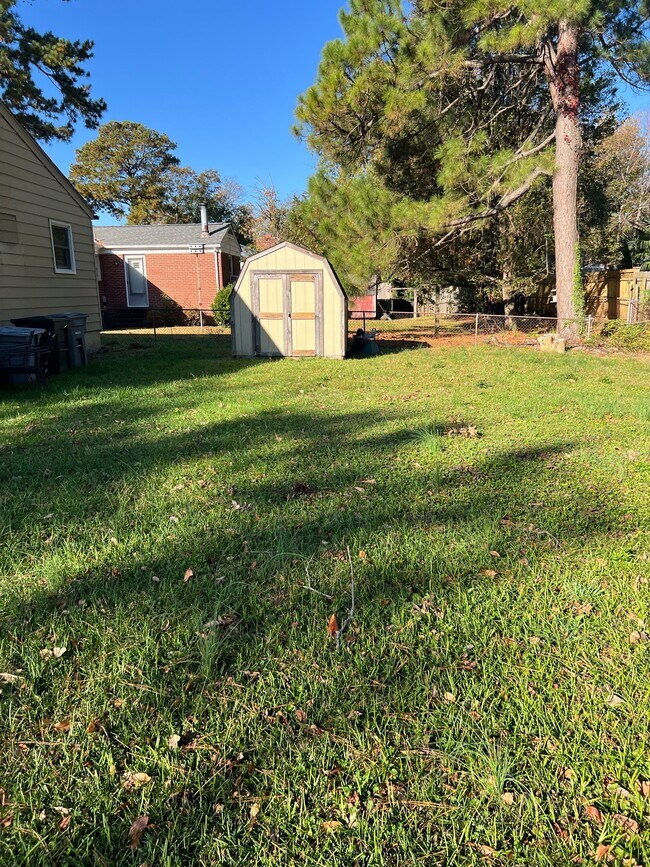 Building Photo - 50 Wheatland Dr