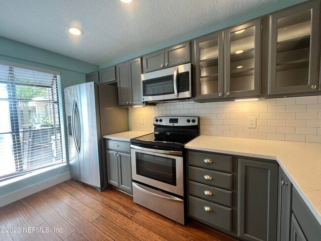 Building Photo - 108 Cranes Lake Dr