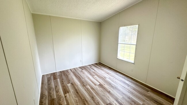 Building Photo - 11758 E Old Oak Trail