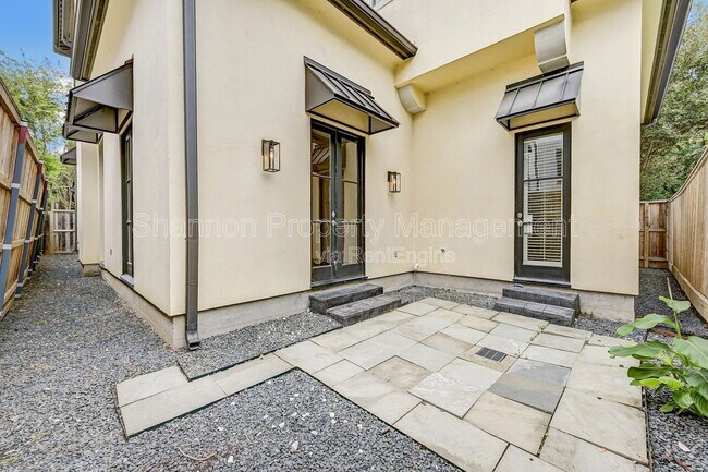 Building Photo - 3128 Alabama Ct