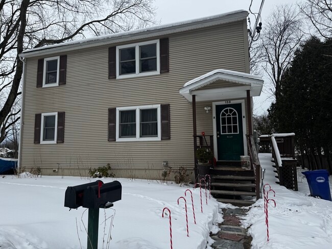 Building Photo - 150 Ethan Allen Pky