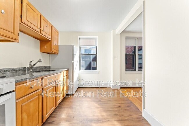 Building Photo - 11 Victory Rd