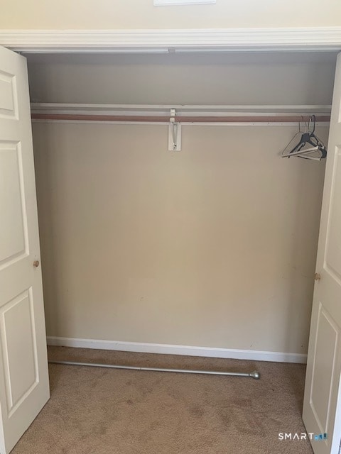 Building Photo - 18 Greenbriar Dr