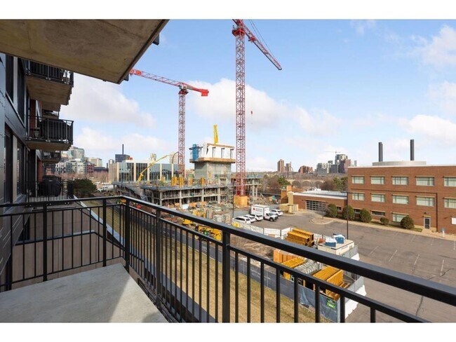 Building Photo - 1240 S 2nd St