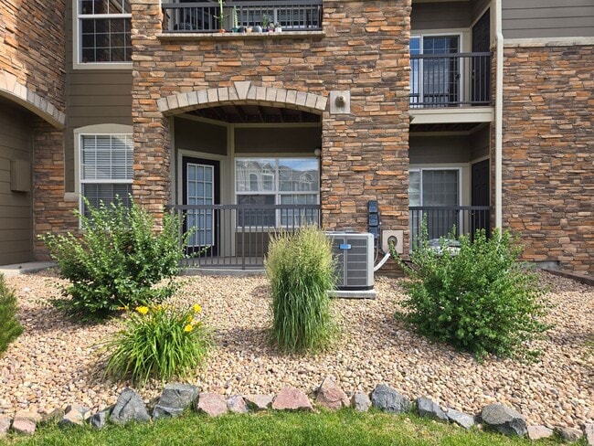 Primary Photo - Beautiful 2 Bed, 2 bath condo