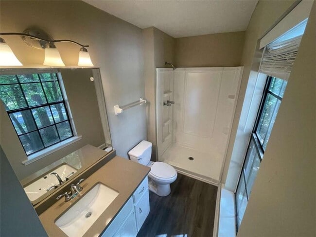 Building Photo - 55 Hunt Ridge Dr