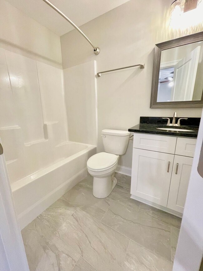 Building Photo - The Home You’ve Been Searching For!